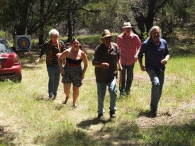 Carla Daws, Celeste, John, Rob Mahoney and Jay Pennington either run over to check on Rusty or lunch break was called.